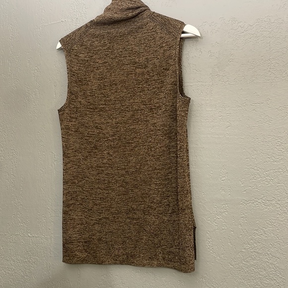 NWT Veronica Beard - Esther Sleeveless Turtleneck - Picture 9 of 9